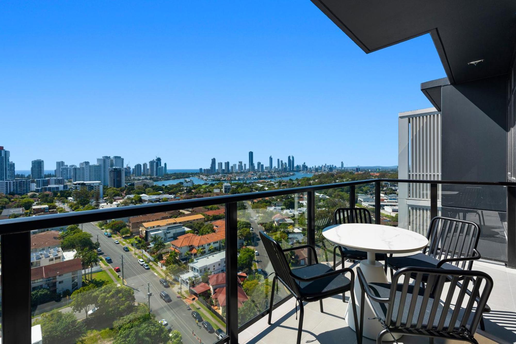 Tryp By Wyndham Southport Gold Coast Hotel Apartments Exterior foto